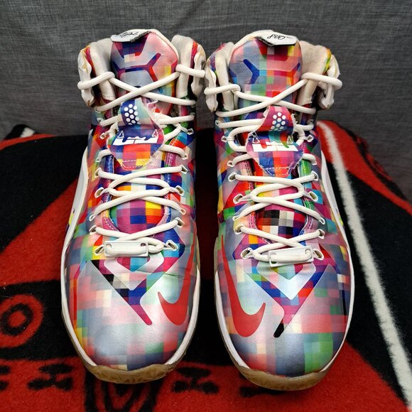%Size 9.5 Nike LeBron 12 Ext \'Prism\' 748861-900 / GREAT RESTORATION / A 30 main image 16